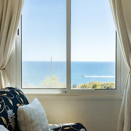 Sleepy Hollow 아파트